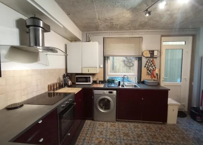 Maison 4 Avec Cour Proche Centre & Boulogne-sur-Mer